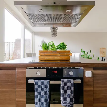 Stijlvolle Woning, Op Toplocatie Hébergement de vacances